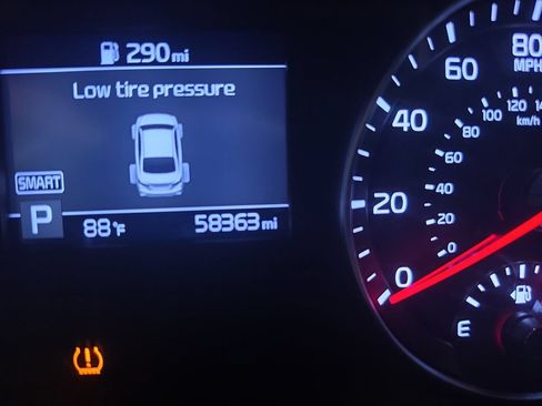 Used 2021 Kia Forte GT-Line w/ GT-Line Premium Package FWD image 23