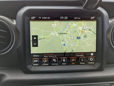 Used 2023 Jeep Wrangler Willys image 17