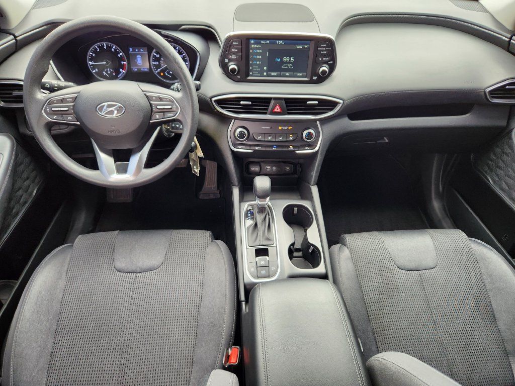 Used 2020 Hyundai Santa Fe SE AWD/4WD image 16