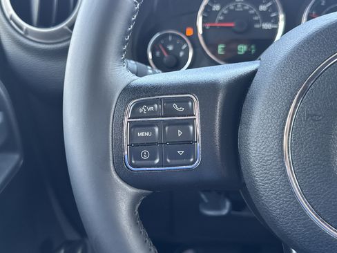 Used 2015 Jeep Wrangler Unlimited Sport w/ Connectivity Group AWD/4WD image 14