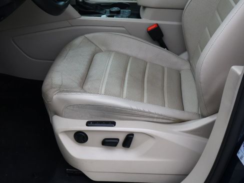 Used 2018 Volkswagen Atlas SEL Premium AWD/4WD image 15