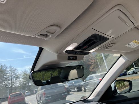 Certified 2025 Honda Accord EX-L image 29