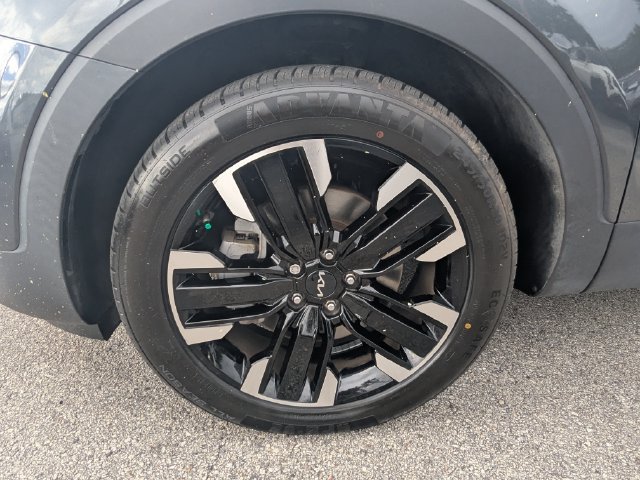 Certified 2023 Kia Telluride SX Prestige AWD/4WD image 11