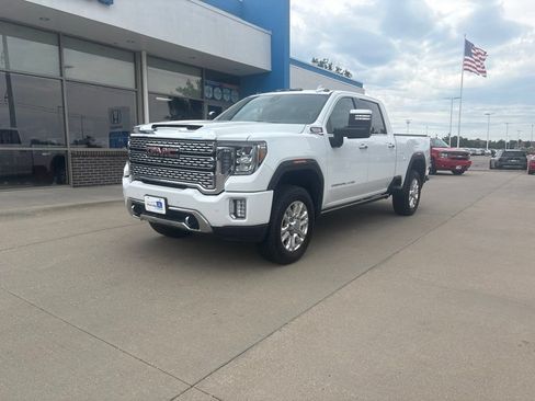 Used 2023 GMC Sierra 2500 Denali w/ Denali Ultimate Package AWD/4WD image 1