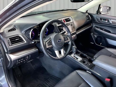 Used 2017 Subaru Legacy 2.5i Limited AWD/4WD image 17