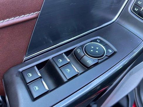 Used 2023 Ford F150 Lariat w/ Equipment Group 502A High image 38