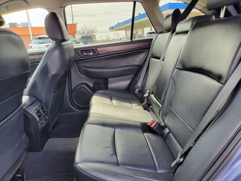 Used 2016 Subaru Outback 2.5i Limited image 27