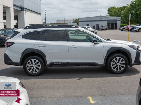 Certified 2025 Subaru Outback Premium AWD/4WD image 2