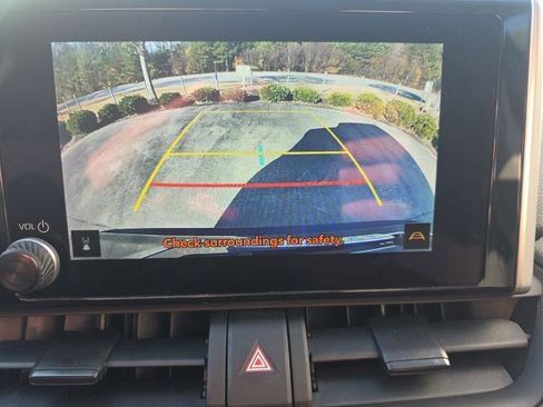 Used 2024 Toyota RAV4 LE image 27