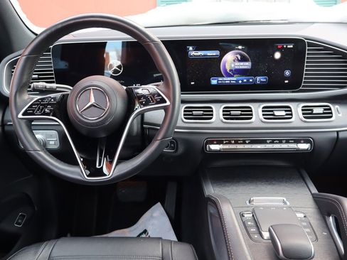 Used 2024 Mercedes-Benz GLE 350 4MATIC image 12