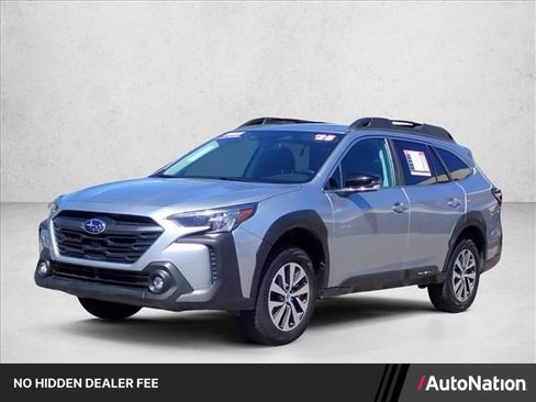 Certified 2025 Subaru Outback Premium AWD/4WD image 1
