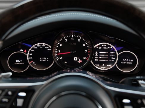 Certified 2019 Porsche Cayenne S AWD/4WD image 17