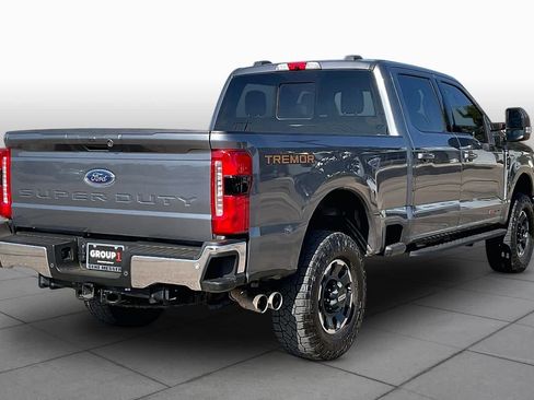 Used 2023 Ford F250 Lariat w/ Lariat Ultimate Package AWD/4WD image 12