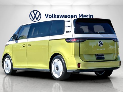 New 2025 Volkswagen ID. Buzz 1st Edition image 3