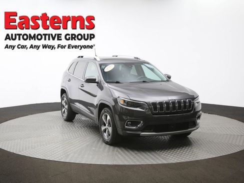 Used 2021 Jeep Cherokee Limited image 53