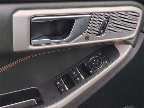 Used 2022 Ford Explorer Timberline w/ Timberline Technology Package image 10