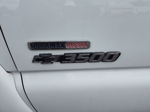 Used 2005 Chevrolet Silverado 3500 LS w/ Heavy-Duty Power Package image 13