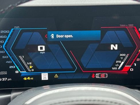 Used 2023 BMW M2 Base image 31