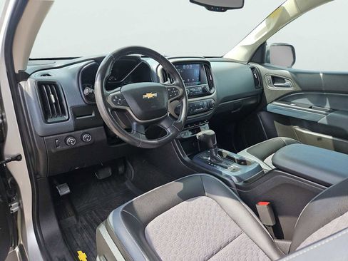 Used 2015 Chevrolet Colorado Z71 AWD/4WD image 11