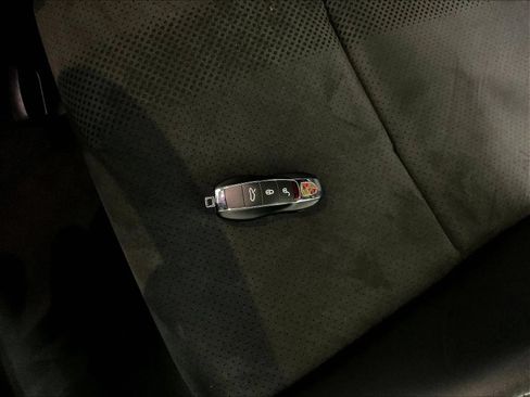 Used 2019 Porsche 911 GT3 RS RWD image 28