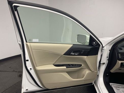 Used 2013 Honda Accord EX-L image 9