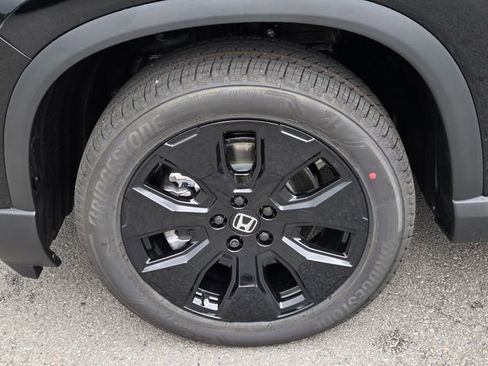 New 2026 Honda Pilot Black Edition image 7
