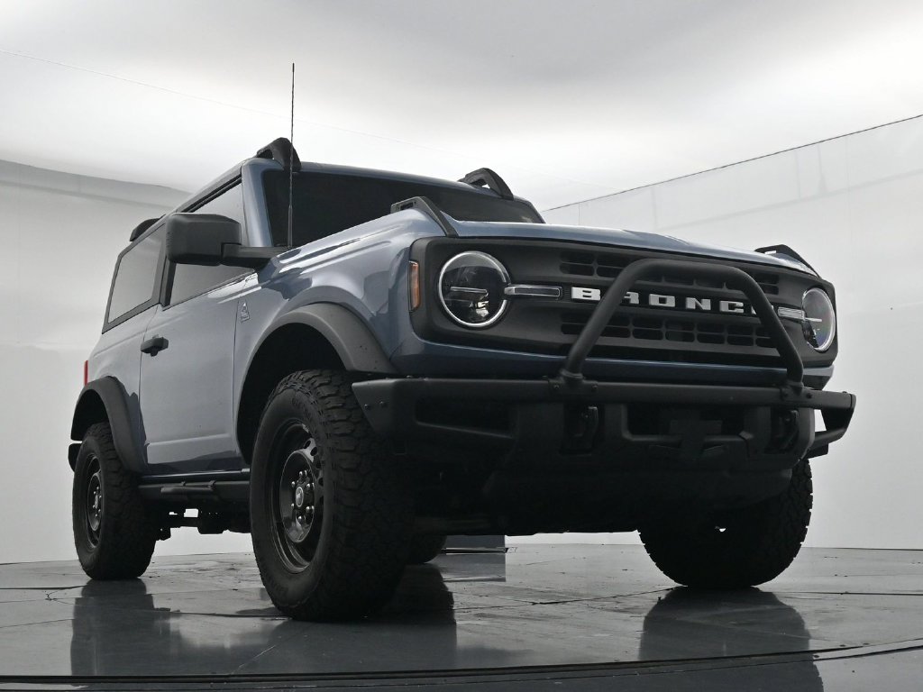 Used 2023 Ford Bronco Black Diamond AWD/4WD image 22