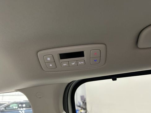 New 2026 Kia Carnival SX Prestige image 28