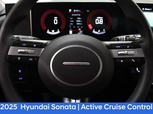 Certified 2025 Hyundai Sonata SE image 12