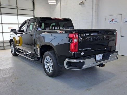 Used 2023 Chevrolet Silverado 1500 LT image 8