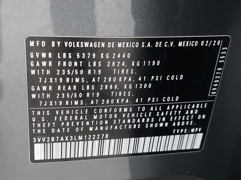 Used 2020 Volkswagen Tiguan SEL w/ 3rd Row Seat Package AWD/4WD image 40