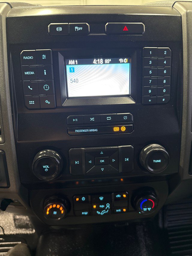 Used 2022 Ford F250 XL w/ Power Equipment Group AWD/4WD image 17
