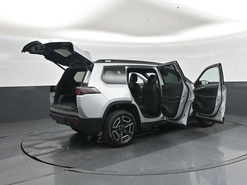 New 2026 Jeep Cherokee Limited AWD/4WD image 46