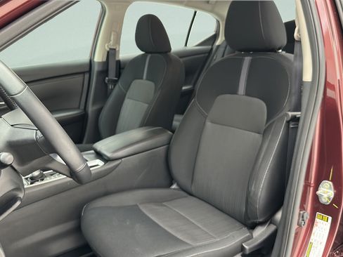 Used 2024 Nissan Sentra SV w/ All-Weather Package FWD image 13