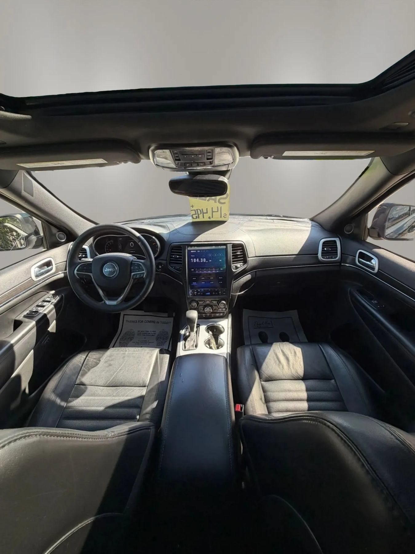 Used 2018 Jeep Grand Cherokee Limited AWD/4WD image 14