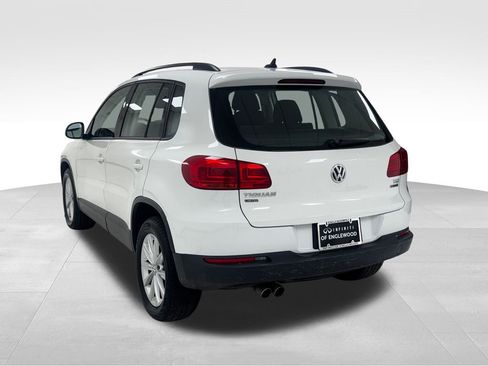 Used 2017 Volkswagen Tiguan S image 5