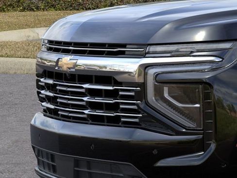 New 2026 Chevrolet Suburban Premier image 14