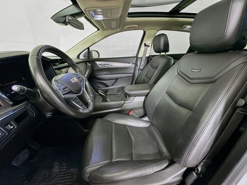 Used 2019 Cadillac XT5 Luxury FWD image 13