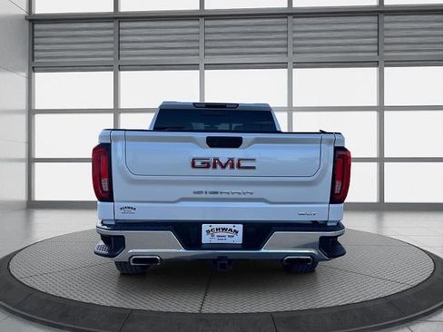 Used 2019 GMC Sierra 1500 SLT w/ SLT Premium Package AWD/4WD image 10