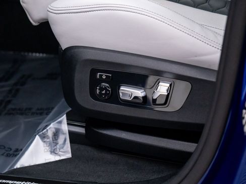 Used 2025 BMW X6 M Competition w/ Executive Package image 14