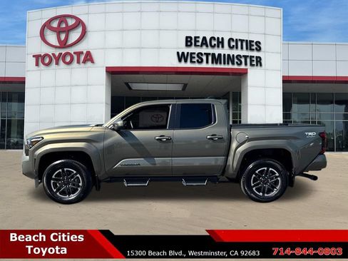 Certified 2024 Toyota Tacoma TRD Sport AWD/4WD image 7