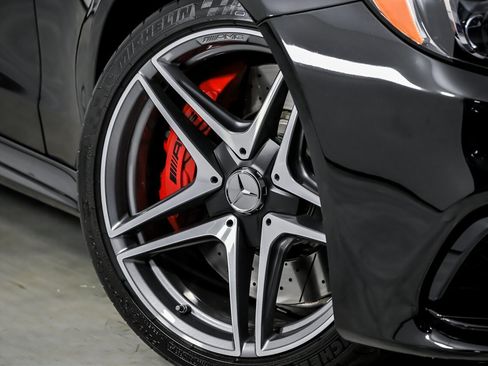 Used 2018 Mercedes-Benz C 63 AMG S image 4