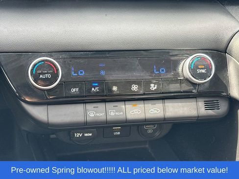 Used 2023 Hyundai Elantra SEL FWD image 24