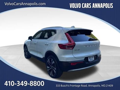 Certified 2023 Volvo XC40 B5 Plus w/ Protection Package Premier image 6