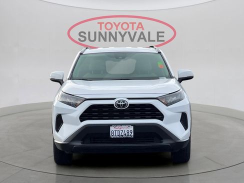 Used 2020 Toyota RAV4 LE image 12