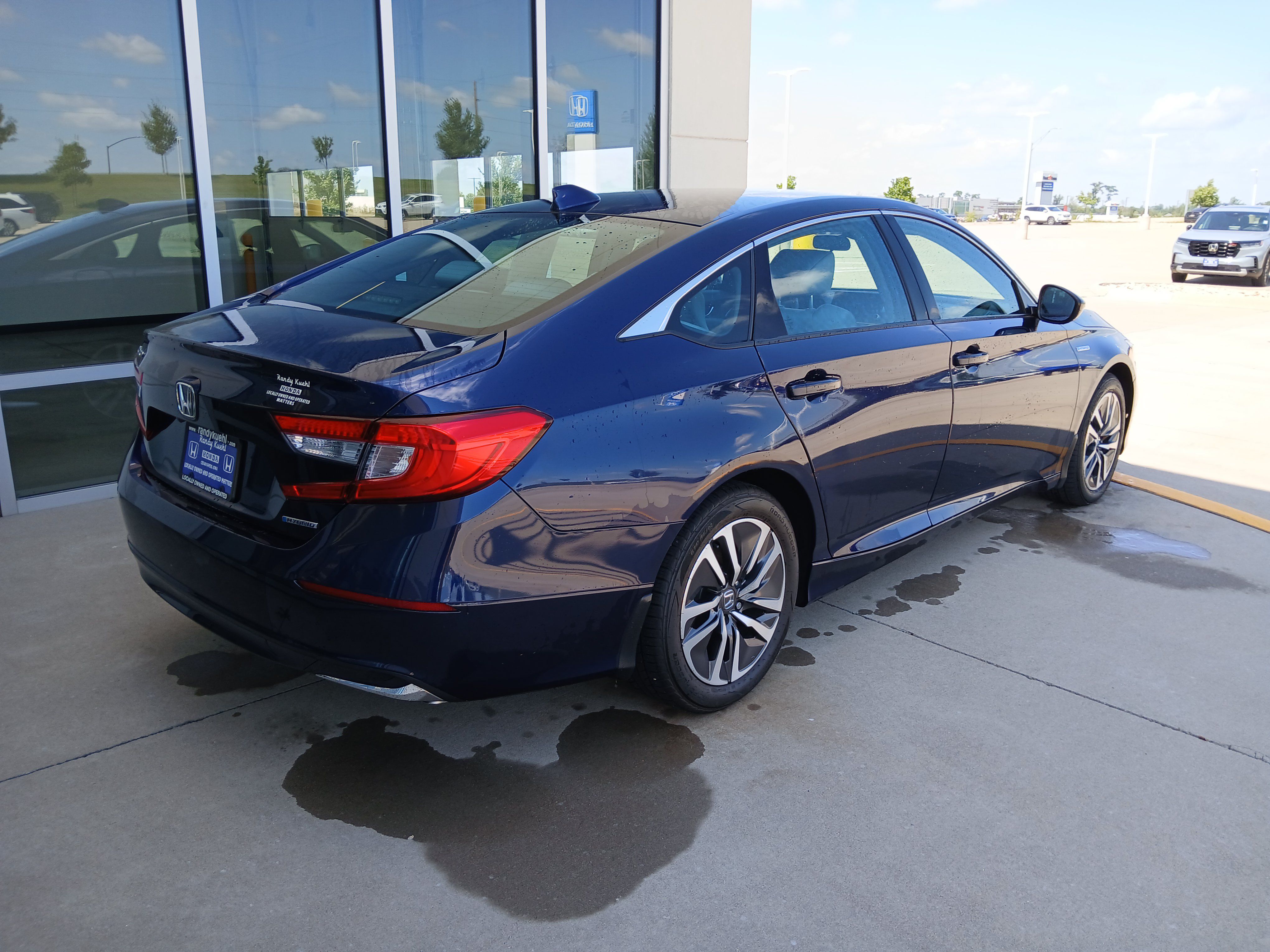 Used 2020 Honda Accord Hybrid image 7