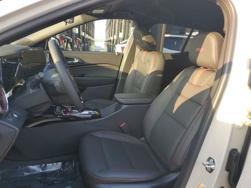 New 2026 Chevrolet Trax RS w/ Driver Confidence Package image 10