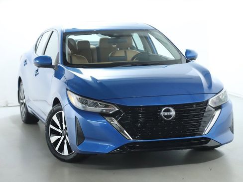 Certified 2024 Nissan Sentra SV w/ SV Premium Package image 2