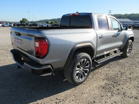 New 2026 GMC Canyon Denali AWD/4WD image 4