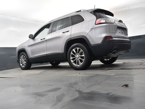 Used 2019 Jeep Cherokee Latitude Plus w/ Cold Weather Group image 25